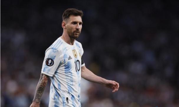 全运会100米蛙泳：覃海洋捍卫蛙王荣耀，58秒98强势摘金